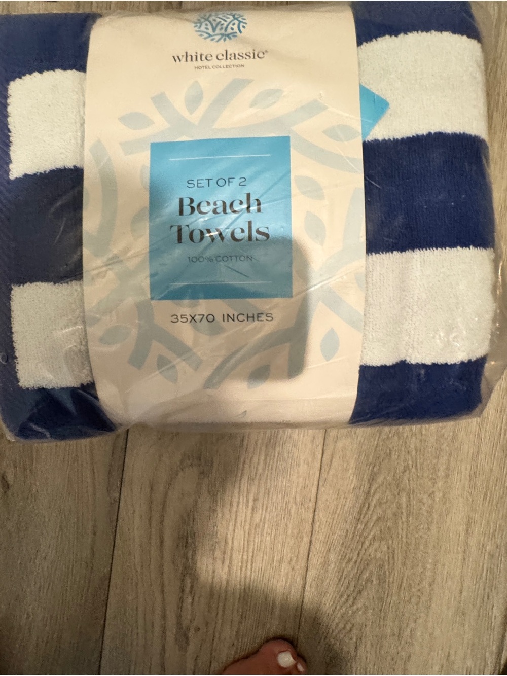 White Classic Blue and White Stripe Beach Towels - Set of 2 by
